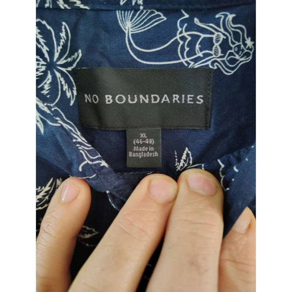 No Boundaries Navy Blue Mermaid Palm Tree Print‎ Button Down Shirt Womens